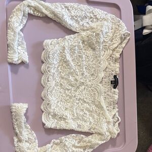 Kendall & Kylie Ivory Floral Lace Top